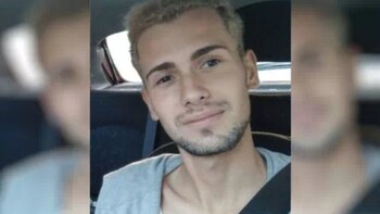 La policía española interroga a