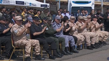 Integrantes de distintas fuerzas de