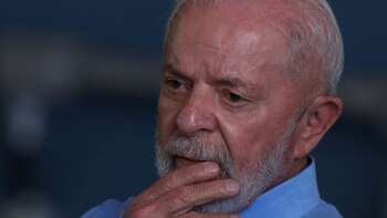 Lula canceló su viaje a