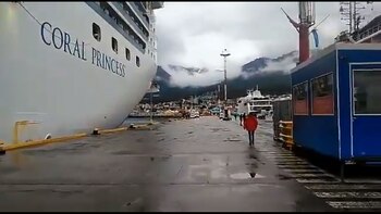 El Coral Princess en el