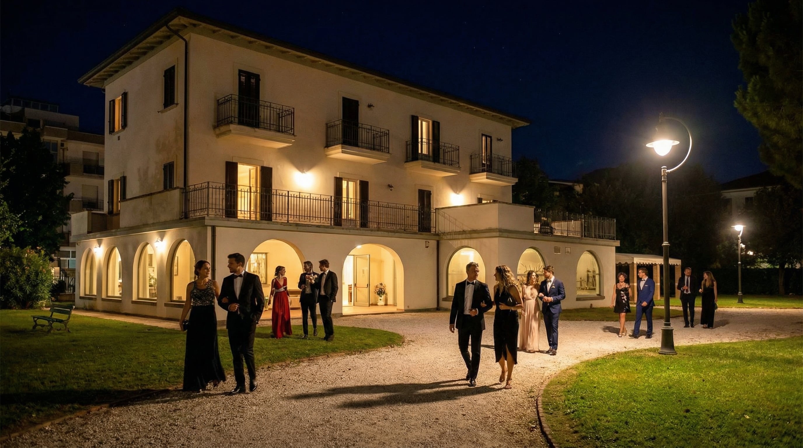 Desde finales del siglo XX, la Villa Mussolini pasó por etapas de abandono y restauración hasta su reapertura en 2005 como centro cultural y espacio para eventos públicos (Imagen Ilustrativa Infobae)