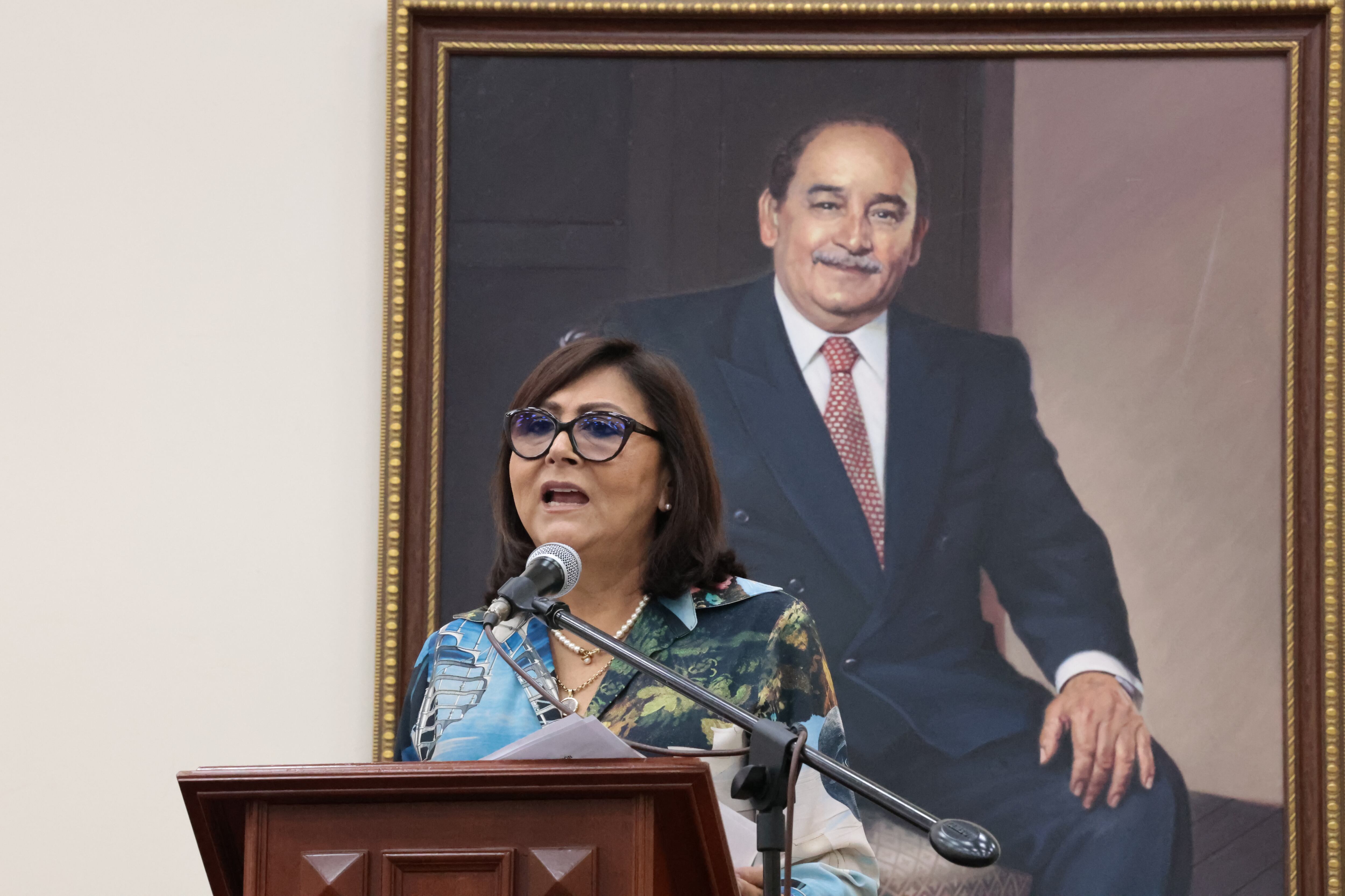 Comisión de Ética continuará investigación contra Milagros Jáuregui por presunta exposición de menores víctimas de violación