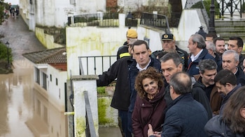 Montero apremia a Moreno a