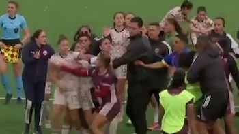 Video: la batalla campal tras la consagración de Venezuela ante Chile en el fútbol femenino de los Juegos Suramericanos