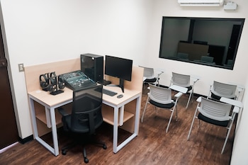 La FGR informó que el modelo de atención psicosocial busca eliminar prácticas revictimizantes y resguardar la privacidad y seguridad de las víctimas. (Foto cortesía FGR)