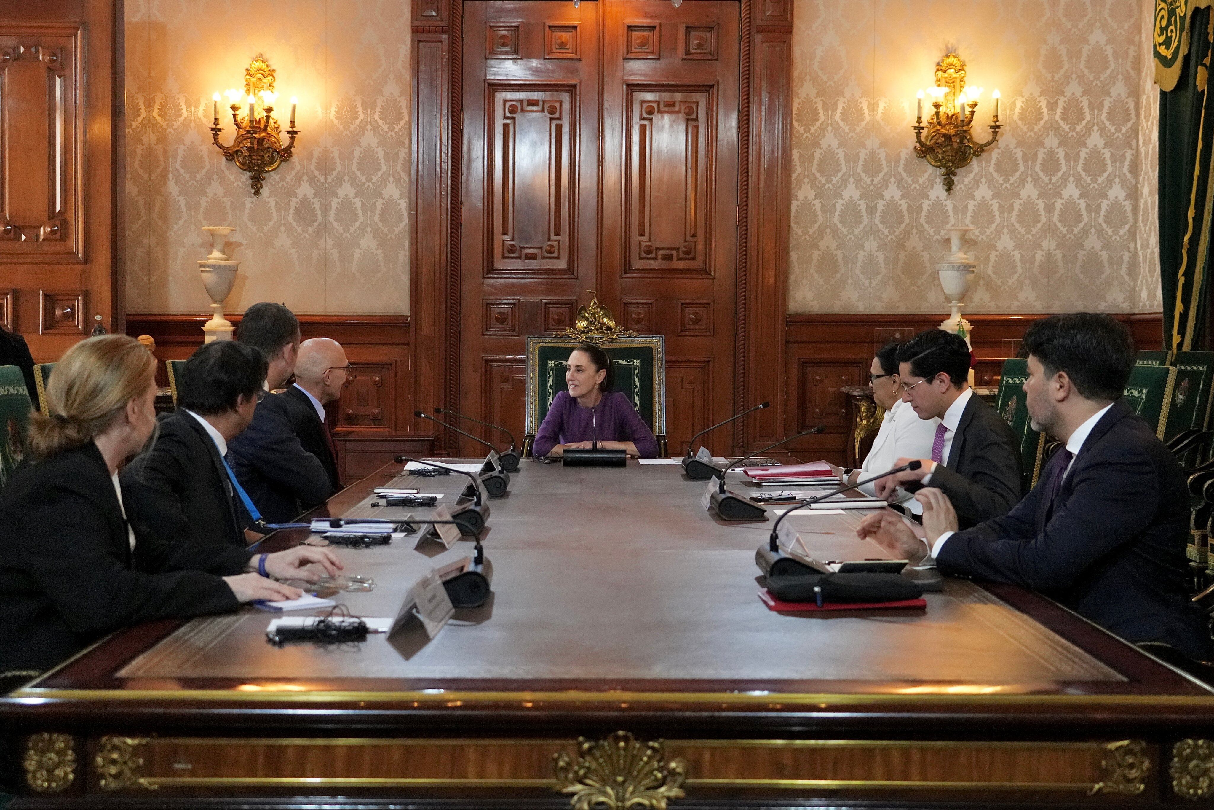 La presidenta Claudia Sheinbaum en reuniones de trabajo con representantes de la ONU.