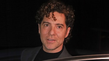 David Bisbal reaparece destrozado tras