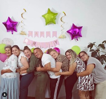 En la imagen, los miembros