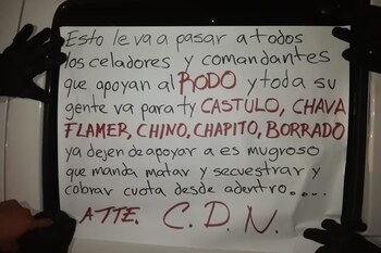 El mensaje amenazante hallado dentro