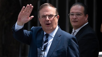 Marcelo Ebrard responde a primer