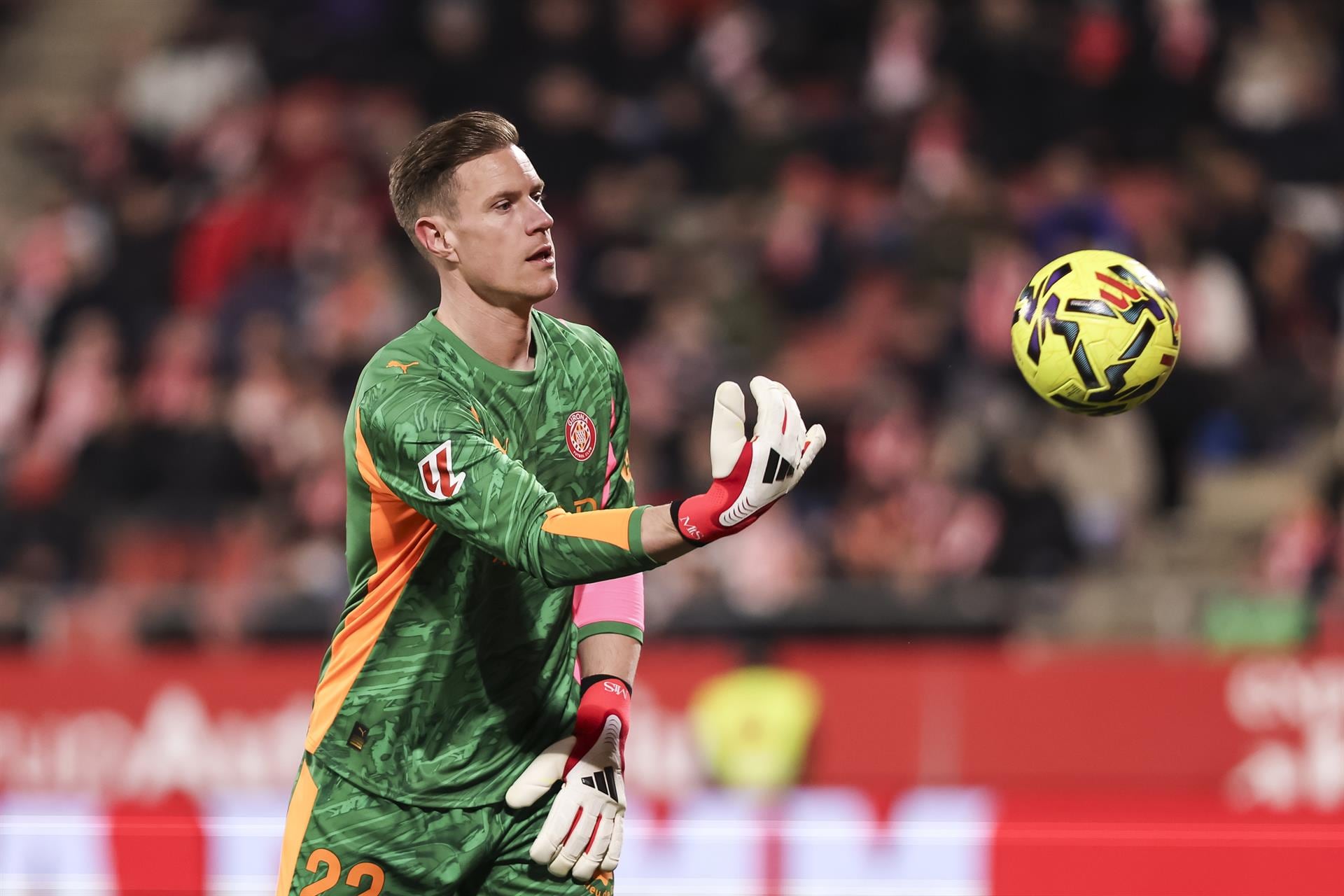 Ter Stegen se marchó del Barcelona al Girona en búsqueda de minutos