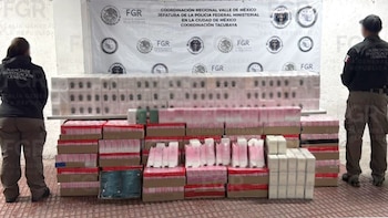 Golpe a la piratería en CDMX: decomisan 2 mil 474 perfumes en local de la Gustavo A. Madero