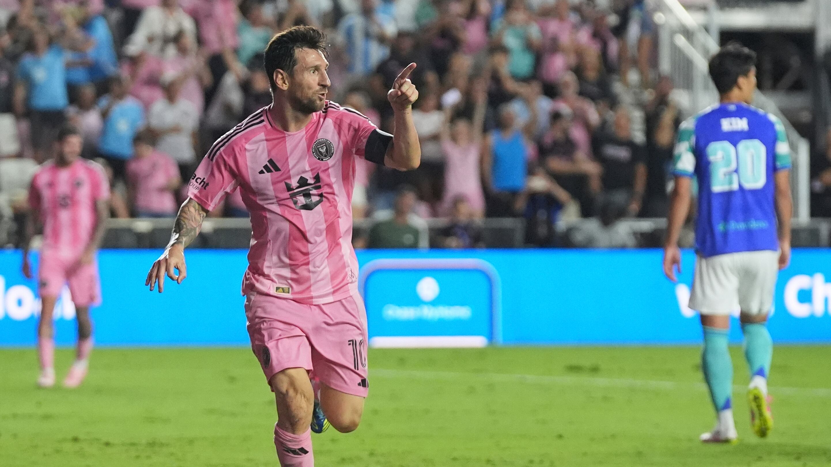Lionel Messi viene de marcar un triplete de asistencias en el último partido contra Ne England (Crédito: AP/Lynne Sladky)