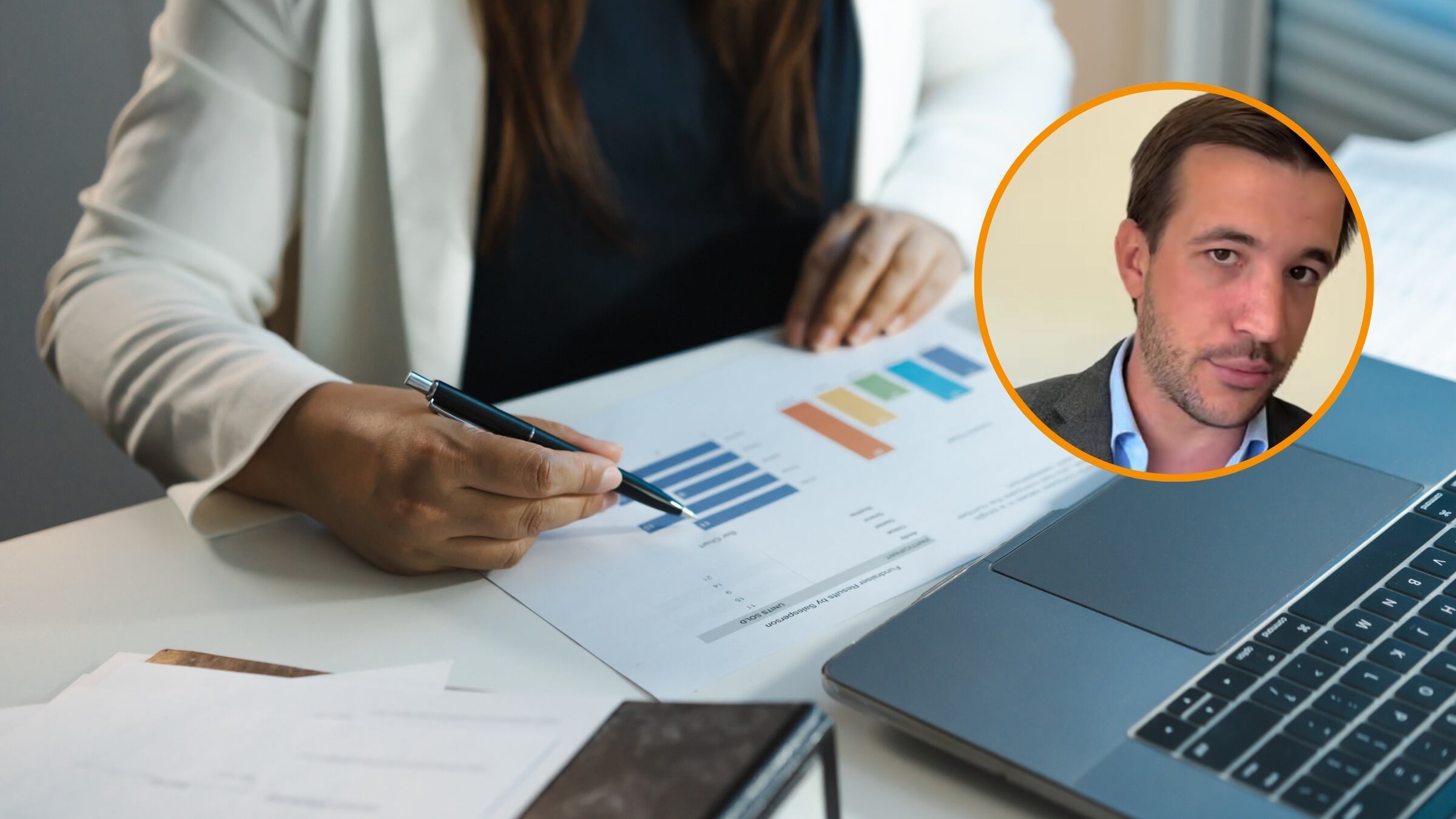 Juanma Lorente, abogado laborista(Montaje Infobae España con imágenes de TikTok y Canva)