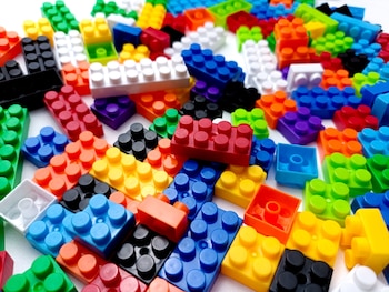 Refiriendose a la industria del