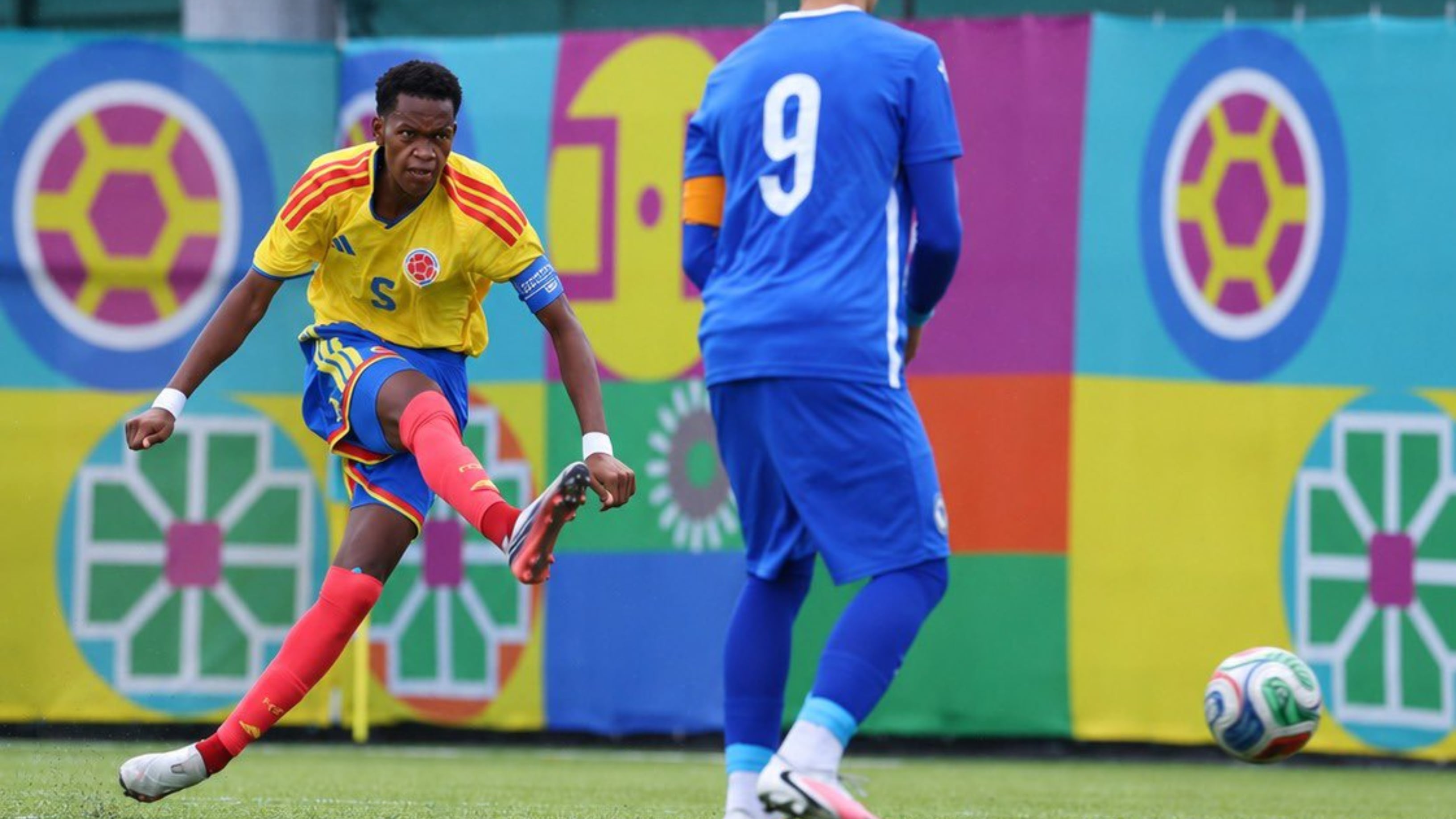 La selección Colombia remontó ante Polonia y clasificó a los cuartos de final del Mundial Sub-15 de la FIFA 2026: este será su próximo partido
