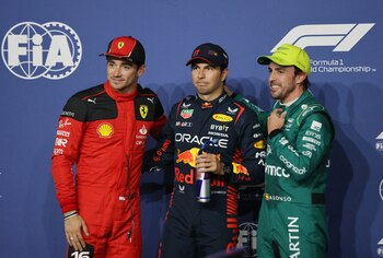 Checo Pérez y Fernando Alonso