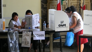 Peruanos en el exterior tendrán Jurado Electoral Especial en las Elecciones 2026: su voto podría ser clave en los resultados