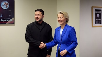 Zelenski y Von der Leyen discuten nuevas vías de apoyo financiero y de defensa para Ucrania