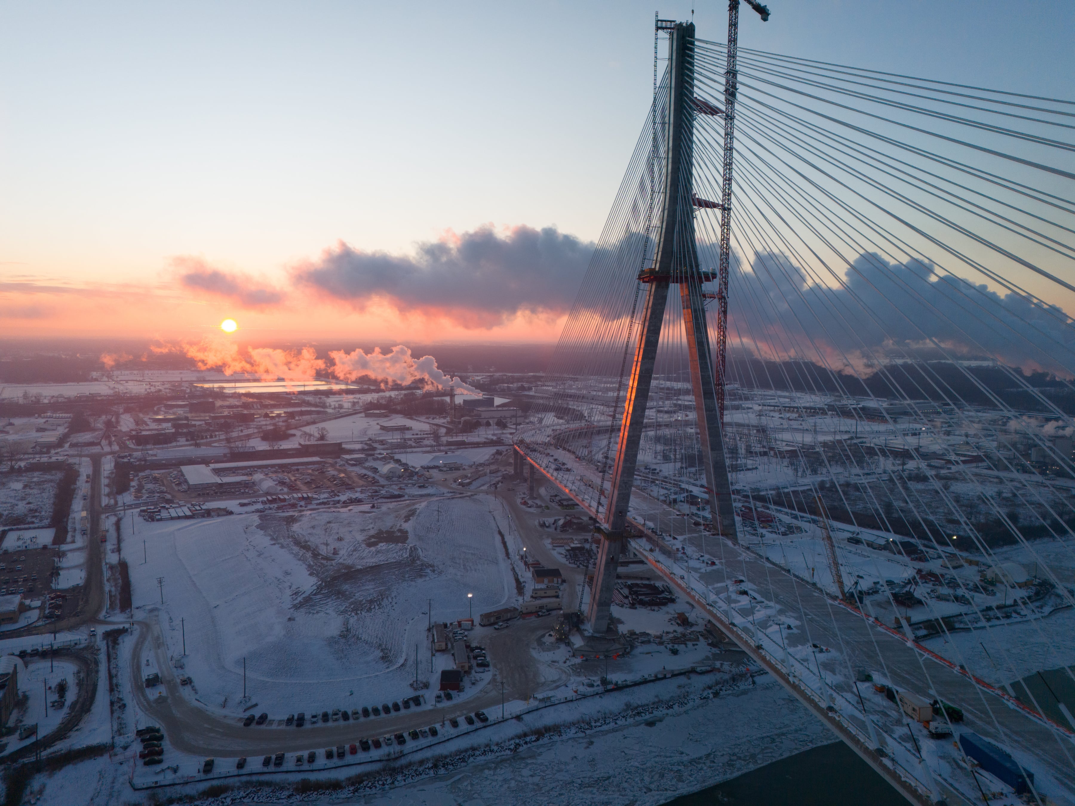 Canadá inaugura un importante puente internacional sin invitar a EE. UU.