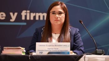 Guatemala reorganiza su Ministerio Público y aparta a los fiscales vinculados a la intentona contra la transición democrática
