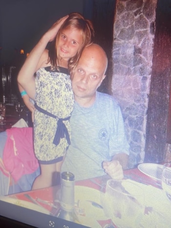 Sebastián Wainraich y Dalia Gutmann celebraron los 19 años de su hija Kiara