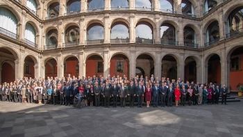 México cuenta con 80 Embajadas,