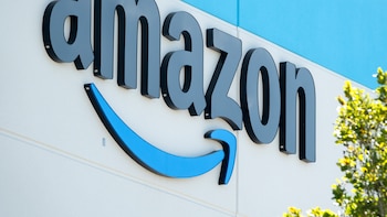 Amazon invertirá USD 5.000 millones adicionales en Anthropic tras nuevo acuerdo de inteligencia artificial