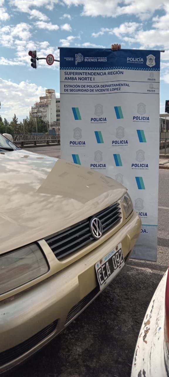 El auto secuestrado durante la detención