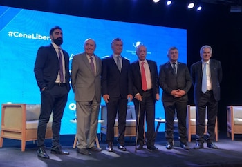 Imagen V25DZUCI3BENPMUJX32NNACYMM