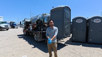 Daniel, el empresario que factura