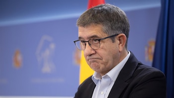Patxi López dice que Garaikoetxea fue "ejemplo de talante" y "uno de los grandes constructores" de la Euskadi actual
