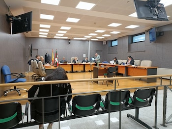 Juicio a la mujer por