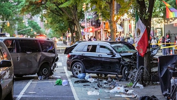 Conductor ebrio atropelló a una multitud en Manhattan: hay dos muertos y tres heridos