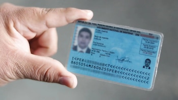 DNI azul sigue siendo válido para votar en la segunda vuelta electoral del 7 de junio. (Foto: Agencia Andina)