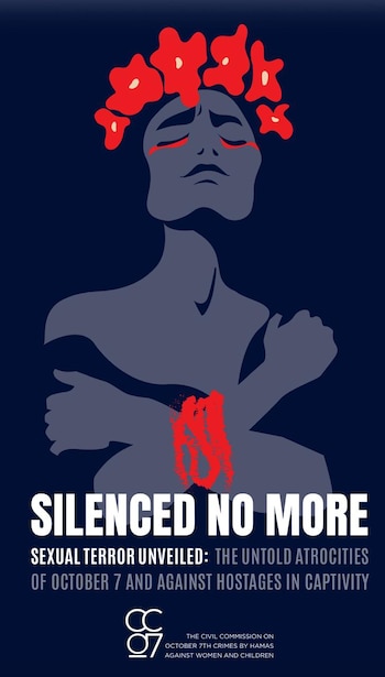 Cartel de diseño gráfico en fondo azul oscuro. Presenta una figura de mujer estilizada en gris con flores rojas en la cabeza y salpicaduras rojas en el pecho. Texto blanco anuncia 'SILENCED NO MORE'