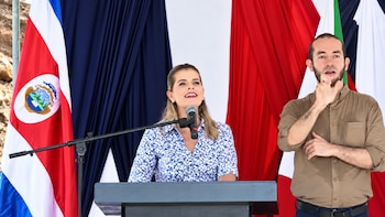La administración de Laura Fernández pretende que la modernización del aeródromo impulse el turismo y amplíe las oportunidades económicas en Quepos. Crédito: Video Presidencia de la República