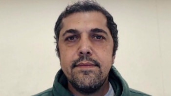 EEUU detuvo a los familiares de la portavoz iraní de los estudiantes que tomaron la embajada norteamericana en Teherán en 1979