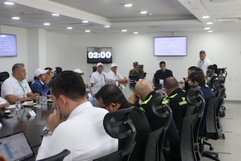 El Ministro de Defensa Pedro