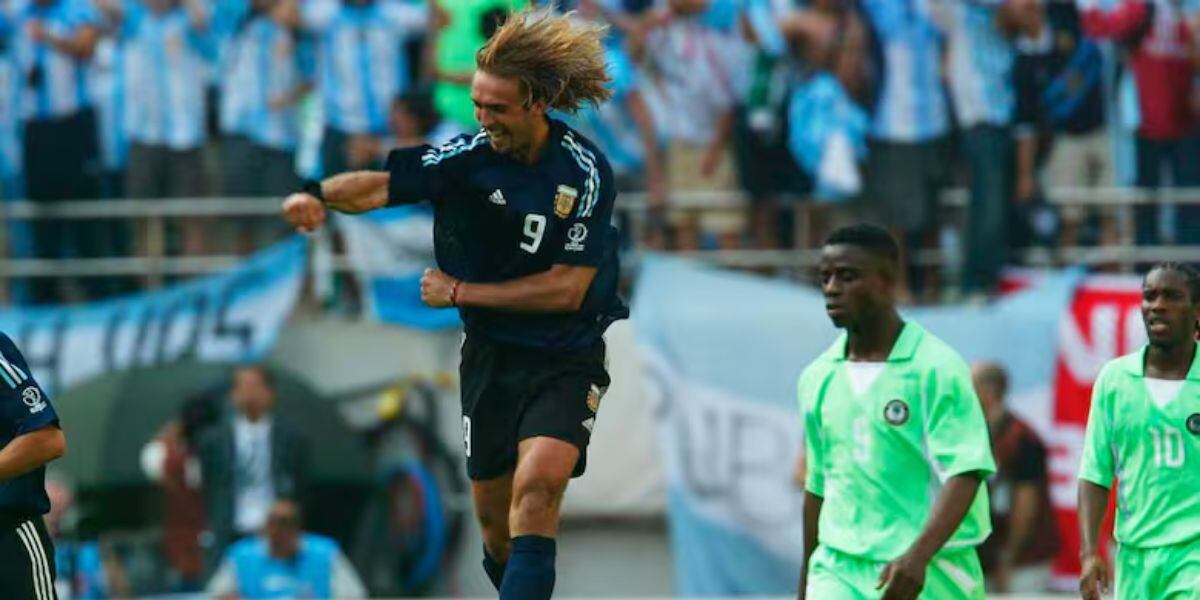 Batistuta marcó el gol del único triunfo argentino en Corea-Japón (AFP)