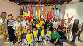 Las IV Jornadas Interculturales de Calahorra concluyen con dos exposiciones sobre artesanía y trajes típicos
