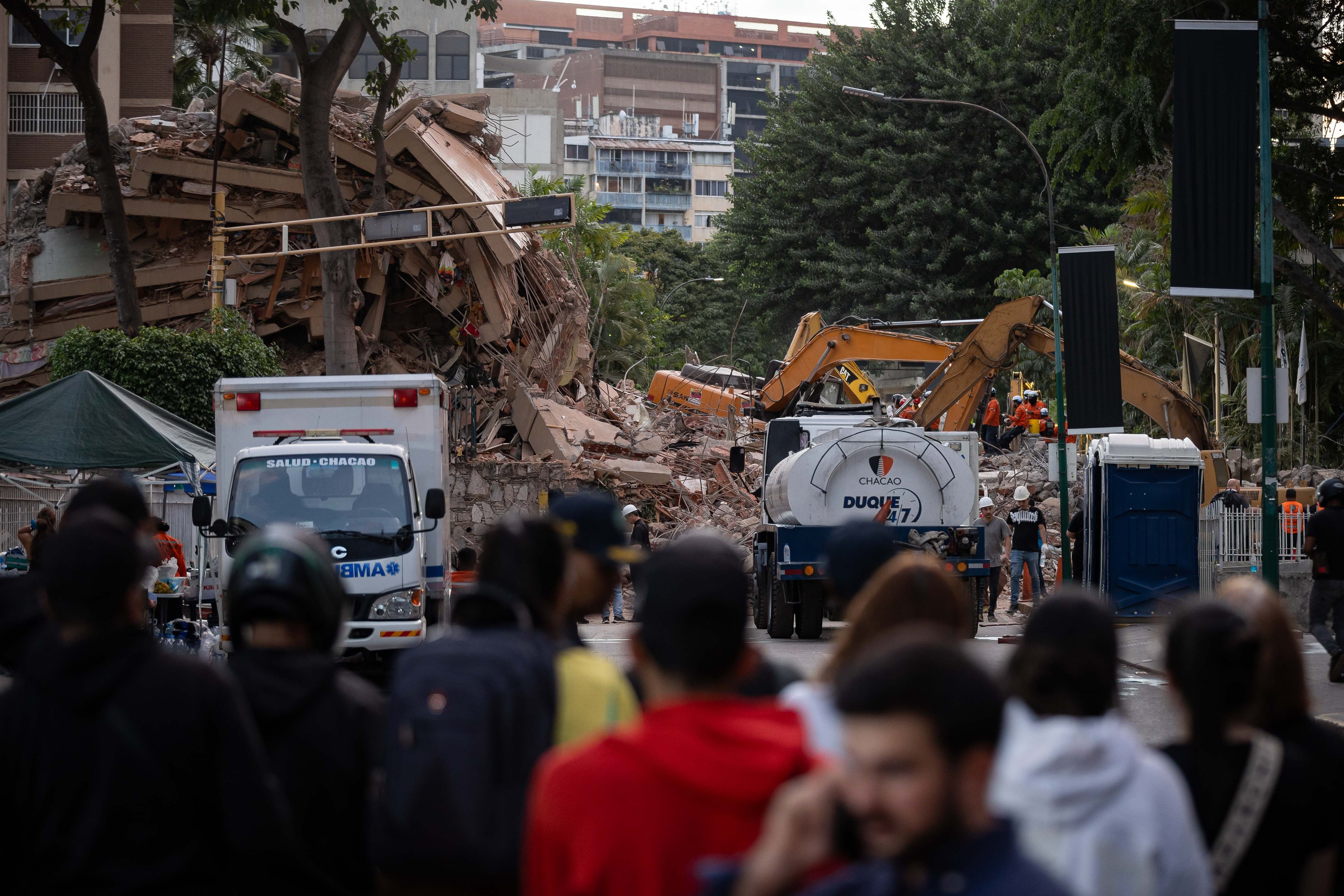 Una ciudadana dominicana murió en Venezuela por los terremotos de magnitudes 7.2 y 7.5 que sacudieron ese país. (EFE/ Ronald Peña R,)