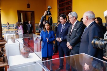 Las autoridades peruanas y de