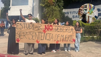 Marcha UAEM feminicidio Claudia Tacoronte