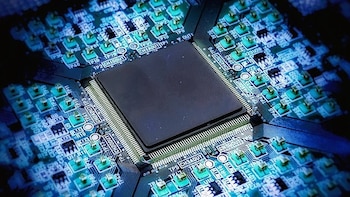 El nuevo avance de Japón que podría multiplicar por 1.000 la velocidad de las computadoras sin generar calor