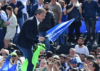 Marcha Congreso Ganancias Massa cgt acto