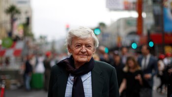 Murió Hal Holbrook, el actor que interpretó a Garganta Profunda” en “Todos los hombres del presidente”
