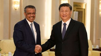 Con Tedros Adhanom, director general
