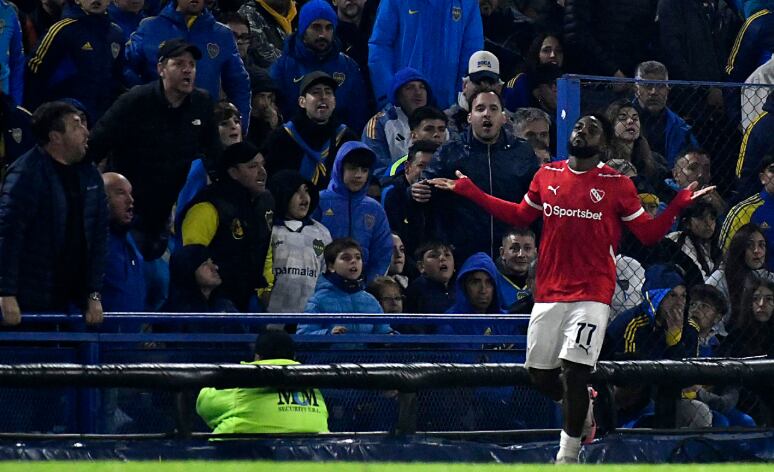 Álvaro Angulo ha sido figura de Independiente en el torneo Apertura y la Copa Sudamericana - crédito Fotobaires