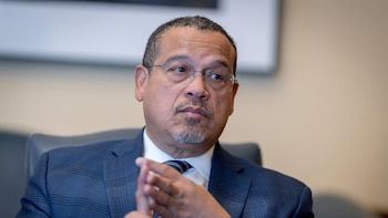 Las autoridades de Minnesota demandan